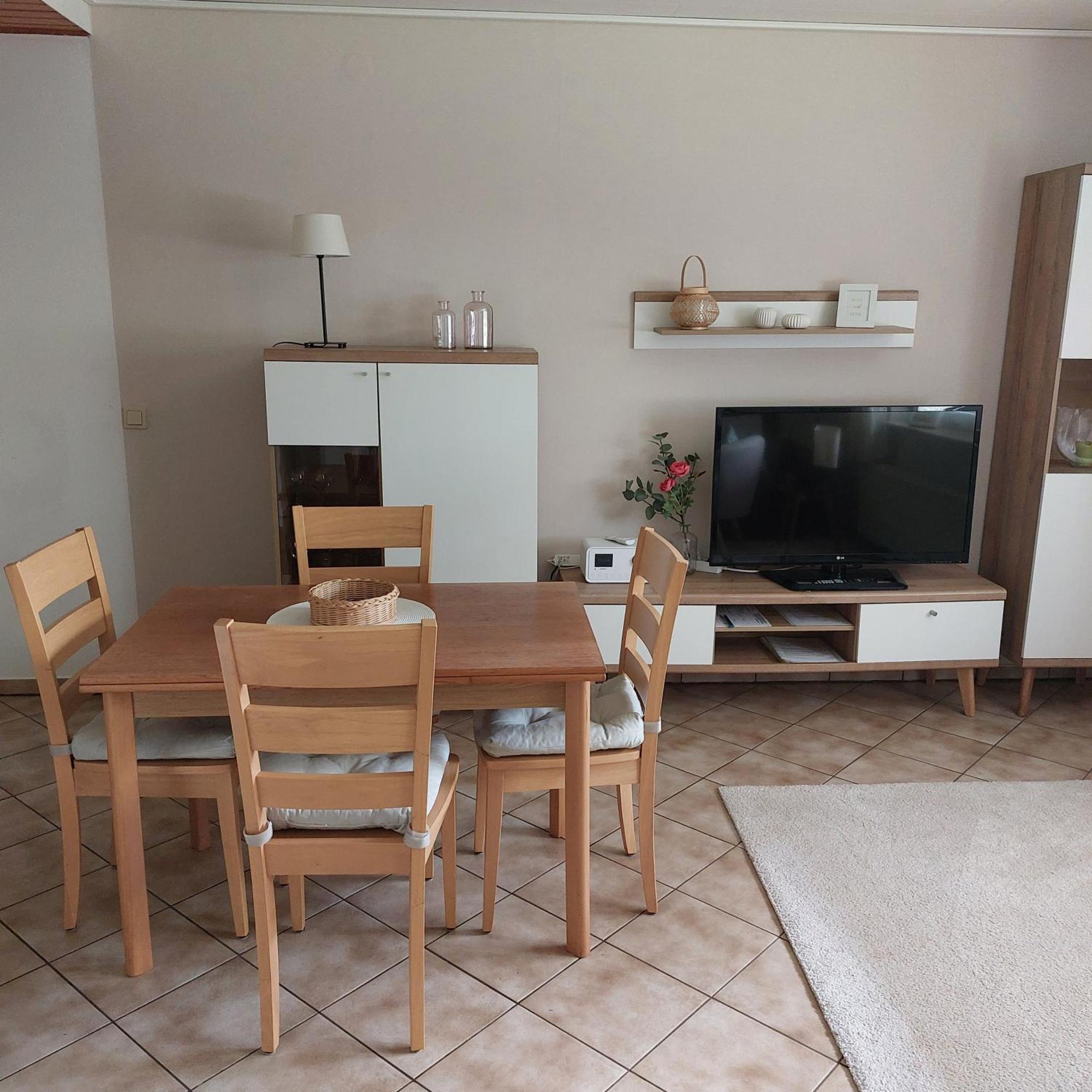 Ferienwohnung Fackiner Gemunden an der Wohra Exterior foto